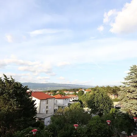 Guest house Zeba & Riviera 3*