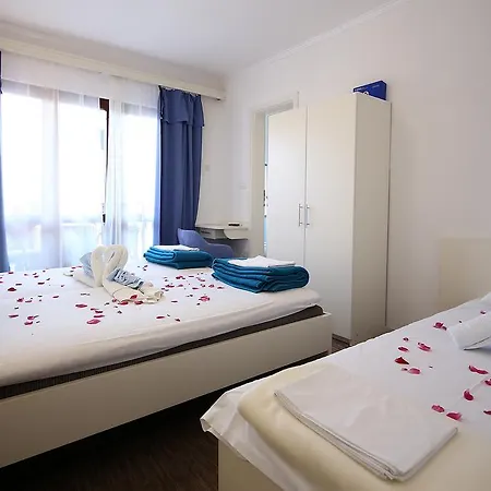Guest house Zeba & Riviera