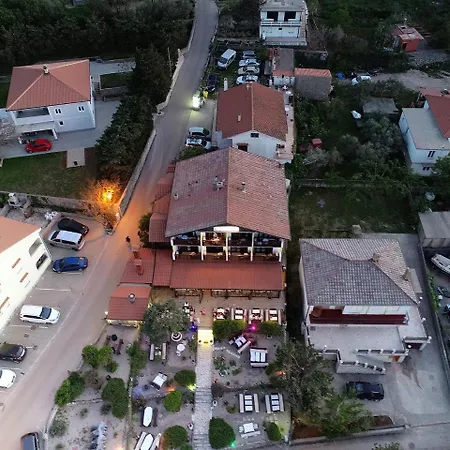 Guest house Zeba & Riviera Silo (Krk)