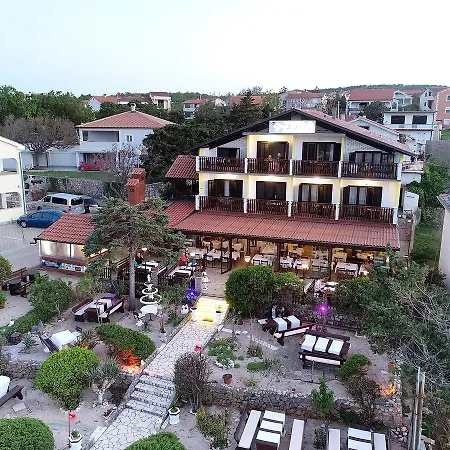 Pensjonat Zeba & Riviera 3*